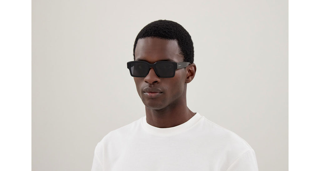 Alexander McQueen AM0579S 001