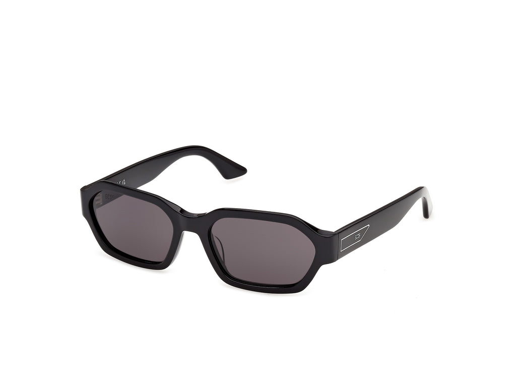 GCDS GD0076 01A